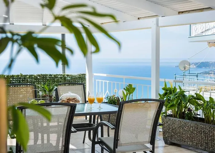 Thea Apartamento Vlachata