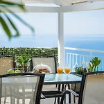 Apartment Thea *